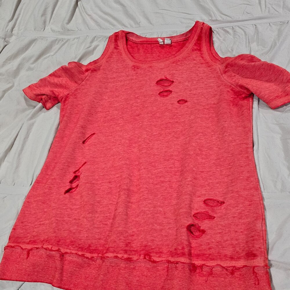 Cold shoulder shirt